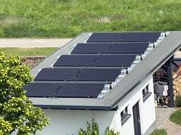 PV System Sonnenkraft , montiert als Ost/West Ausrichtung in 39218 Schönebeck  © Solarzentrum Bernburg GmbH